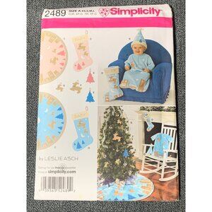 Simplicity Baby Bunting and Decorations Sewing Pattern 2489 - uncut